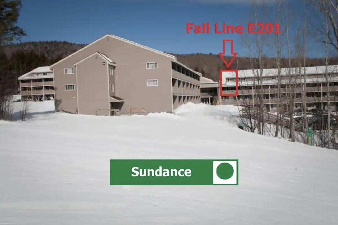 Sunday River Ski In Ski Out Mountain View Condo With Hot Tub Pool And Sauna! Newry Exterior photo