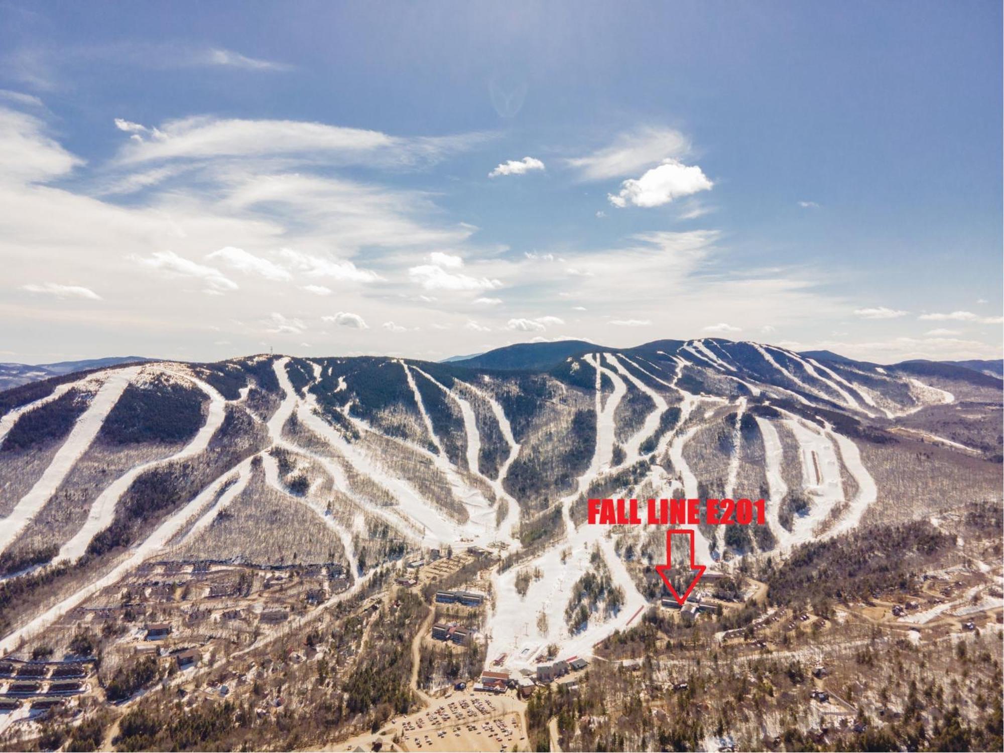 Sunday River Ski In Ski Out Mountain View Condo With Hot Tub Pool And Sauna! Newry Exterior photo